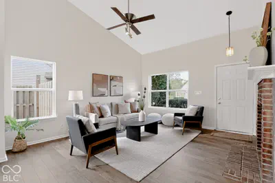 11090 Lake Run Drive, Fishers - 3