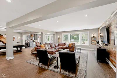 16450 Vintage Court, Westfield - 36