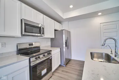 8699 Maroska Street, Fortville - 19