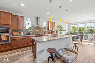 9627 Summerton Drive, Fishers - 3