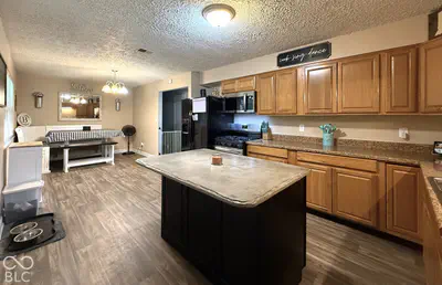 4040 Susy, Indianapolis - 9