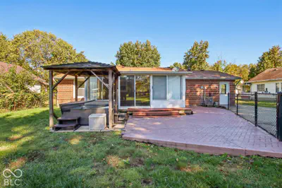 1739 E Loretta Drive, Indianapolis - 30