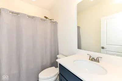 15679 Woodford Drive, Westfield - 40