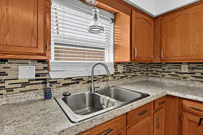 3233 Arsenal Avenue, Indianapolis - 13