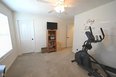 5592 Woodhammer, McCordsville - 39