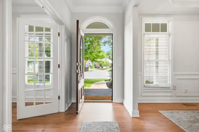 6671 Cherbourg Circle, Indianapolis - 26