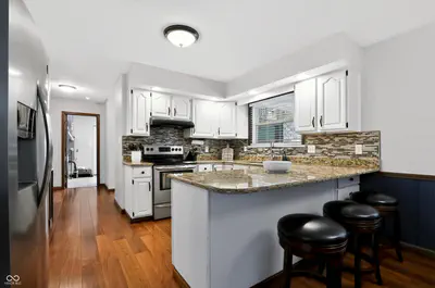 8852 Ridge Hill Drive, Indianapolis - 21
