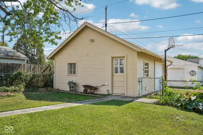 5135 Saint Clair Street, Indianapolis - 14
