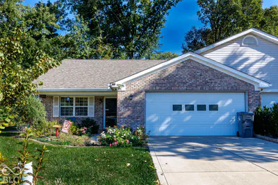 554 Cresthaven Drive, Indianapolis