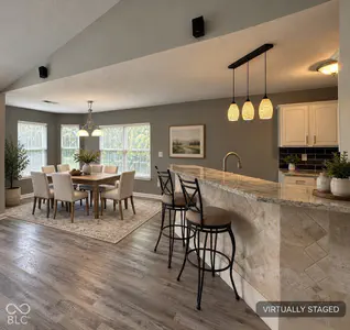 5884 Hollow Oak Trail, Carmel - 9