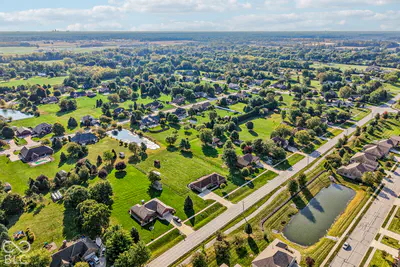 3751 County Road 900, Brownsburg - 45