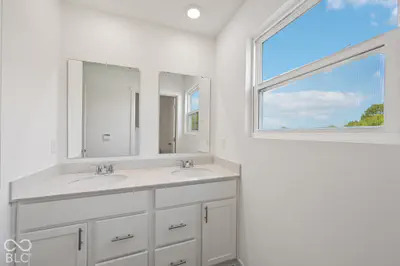 8680 Denney Street, Fortville - 37