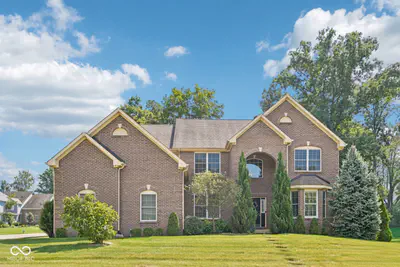 6677 May Apple Drive, McCordsville