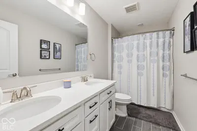 6629 Seabiscuit Road, Whitestown - 33