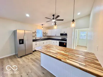 5717 Clover Maple Drive, Fairland - 10
