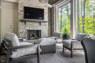 8295 Keeneland Road, Zionsville - 53