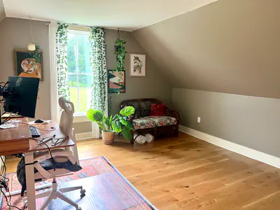 8122 Hall School Road, Monrovia - 34