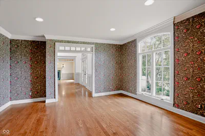 8437 500, Zionsville - 16