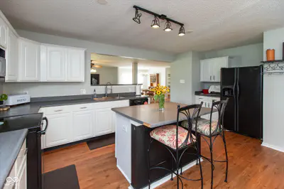 10239 Homestead Drive, Brownsburg - 14