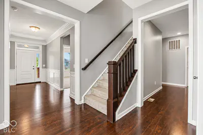2475 Stonehaven Way, Avon - 6