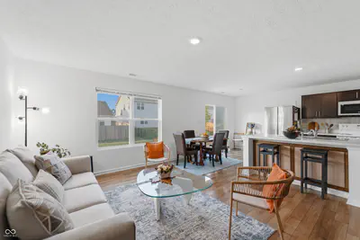 281 Waters Edge, Pendleton - 4