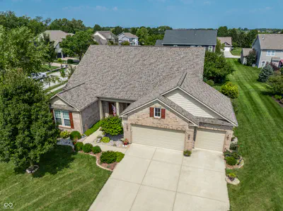 7658 Winding Lake Drive, Noblesville