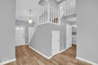 5690 Crystal Bay West Drive, Plainfield - 4