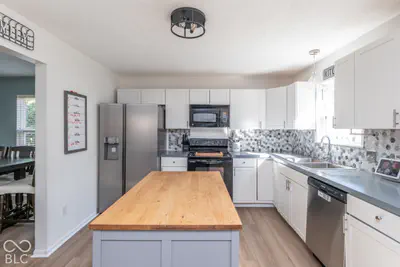1417 Royal Lake Drive, Indianapolis - 10