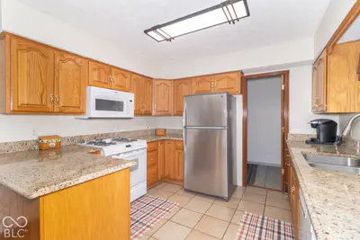 2422 Osman Lane, Greenfield - 18