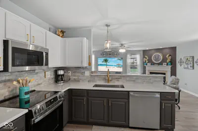 4804 Spring Flower Court, Indianapolis - 3