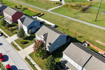 2582 Twinleaf Drive, Plainfield - 64