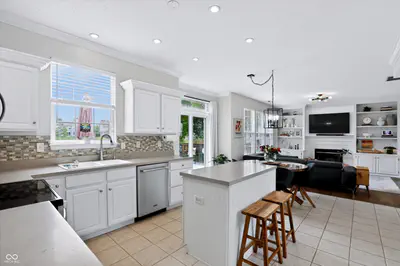 1049 Statesman Drive, Brownsburg - 20
