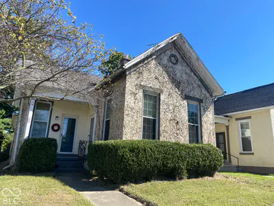 501 Chestnut, Seymour - 2