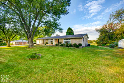 2211 Heideman Drive, Seymour - 44
