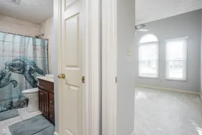 10764 Pimlico Circle, Carmel - 34
