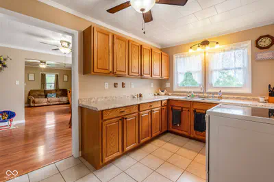 645 County Road 600, Orleans - 11
