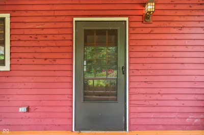 6821 W County Road 700 N, Freetown - 32