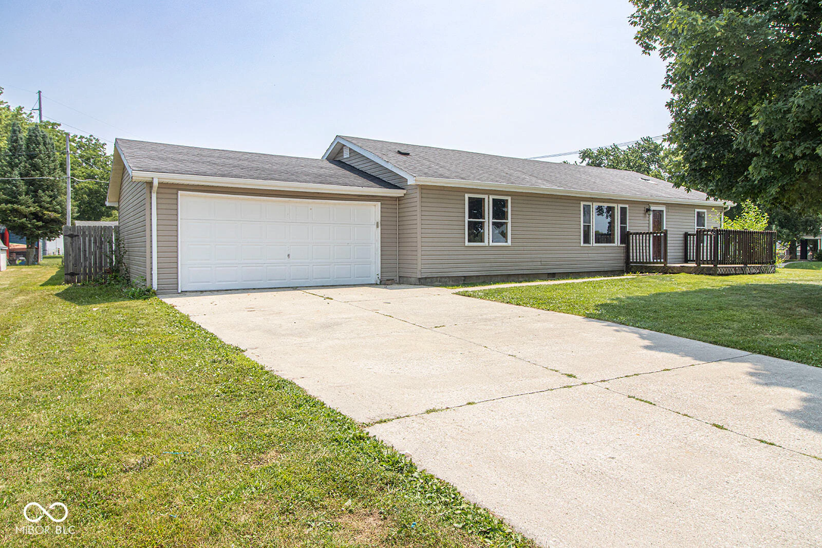 825 Rockshire Court, Gas City