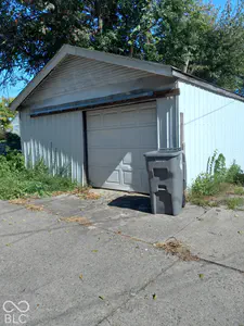 2138 Garfield Drive, Indianapolis - 13
