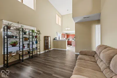 7829 Sergi Canyon Drive, Indianapolis - 23