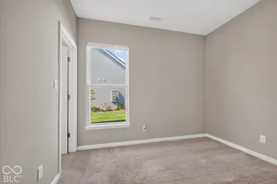 368 Tamarack Larch Boulevard, Cicero - 18