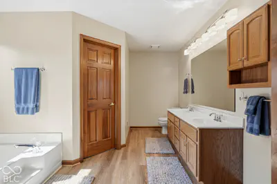 1048 Cobblefield Way, Greenfield - 23