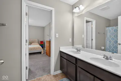 10608 Kensington Lane, Fortville - 28