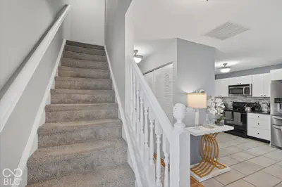 2623 Delaware Street, Indianapolis - 34