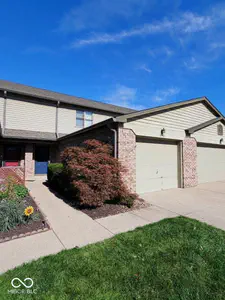 9242 Sea Pine, Indianapolis