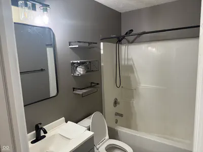 1394 Valley Forge Drive, Indianapolis - 11