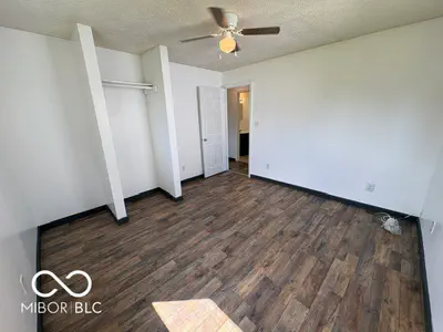 611 E Linda Layne, Muncie - 18