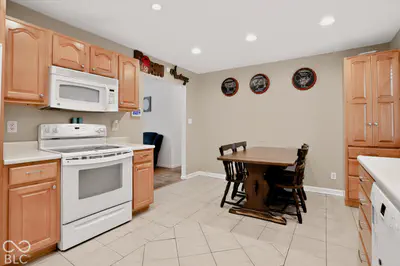 6144 S Irwin Street, Indianapolis - 20