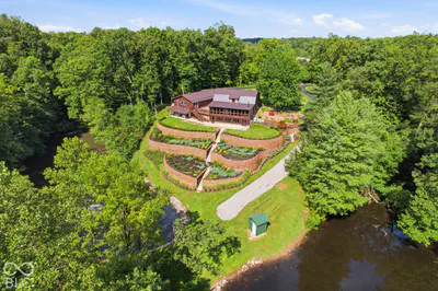 7813 W 50 S, Morgantown - 50