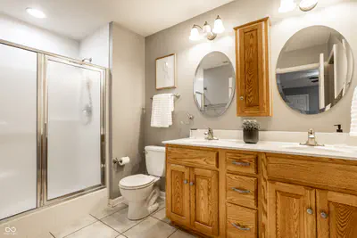 933 Amesbury Court, Indianapolis - 28